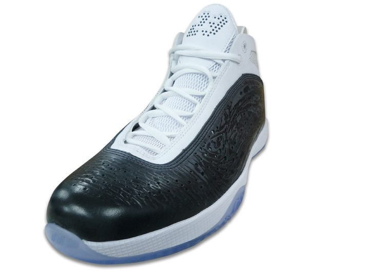 ナイキ エアジョーダン2011【736771 101】AIR JORDAN 2011